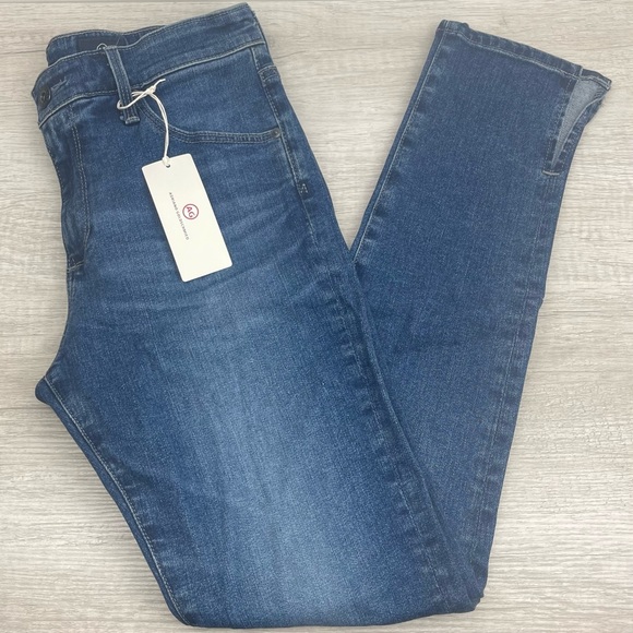 Ag Adriano Goldschmied Denim - AG Adriano Goldschmied Farrah High Rise Skinny Ankle with Split Hem, 26, NWT